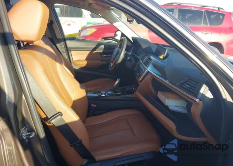 2012 BMW 328I z USA, uszkodzony, nr VIN WBA3A5C56CF340492